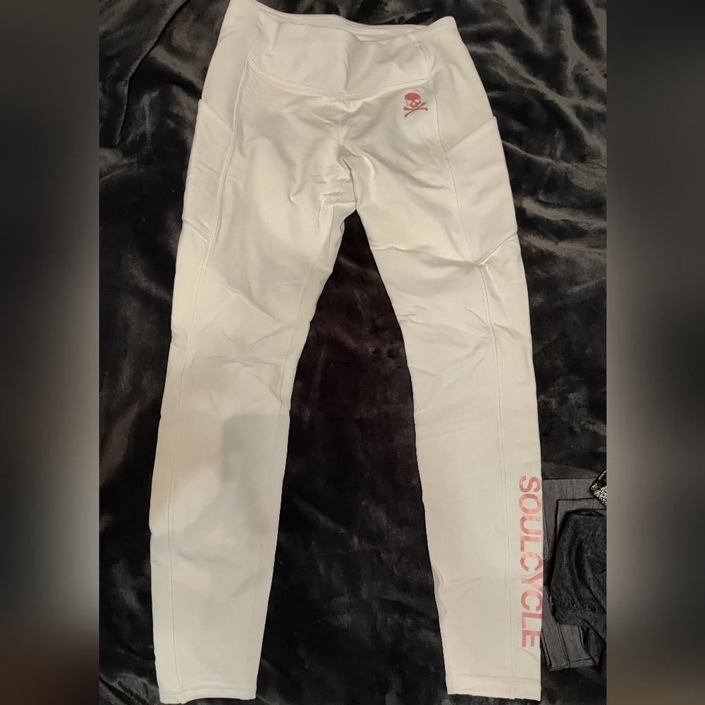 Lululemon speed up tight NWOT soul cycle